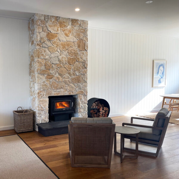 Coastal Cladding Fireplace Feature Wall - Loose Stone Dune (Grout)