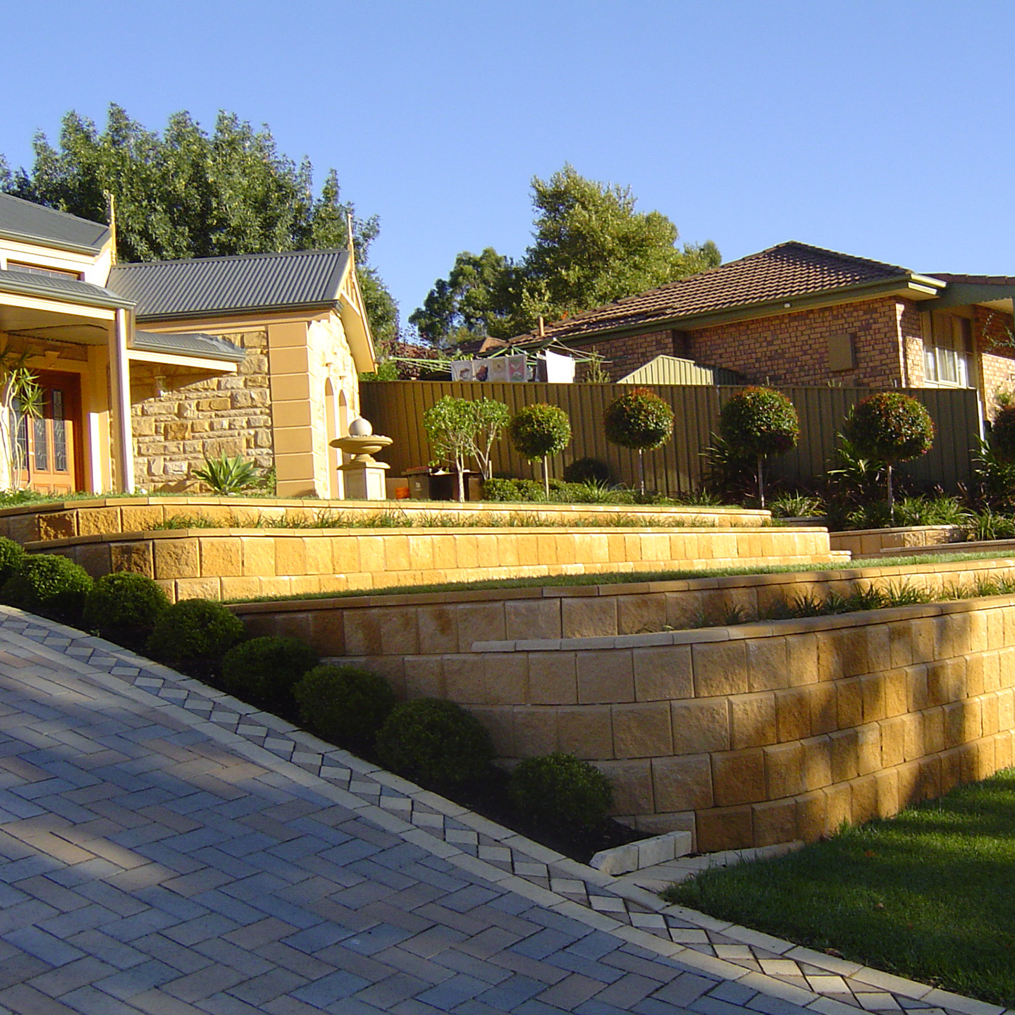 Concrete Block Retaining Walls Adelaide Design Examples 735x452